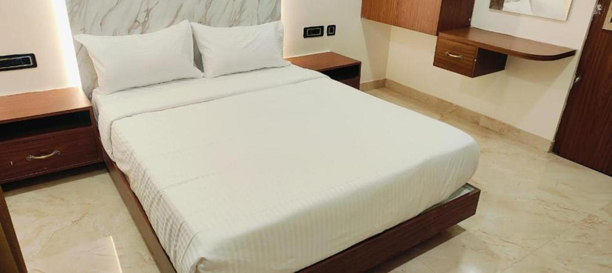 Sree Mahalakshmi Residency By K Hotels Virudunagar Extérieur photo